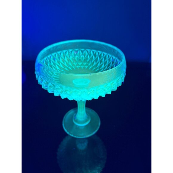Indiana Glass Diamond Point Capri Blue Compote – UV Reactive Pedestal Candy Dish - Picture 4 of 9
